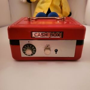 Vintage Cash Box